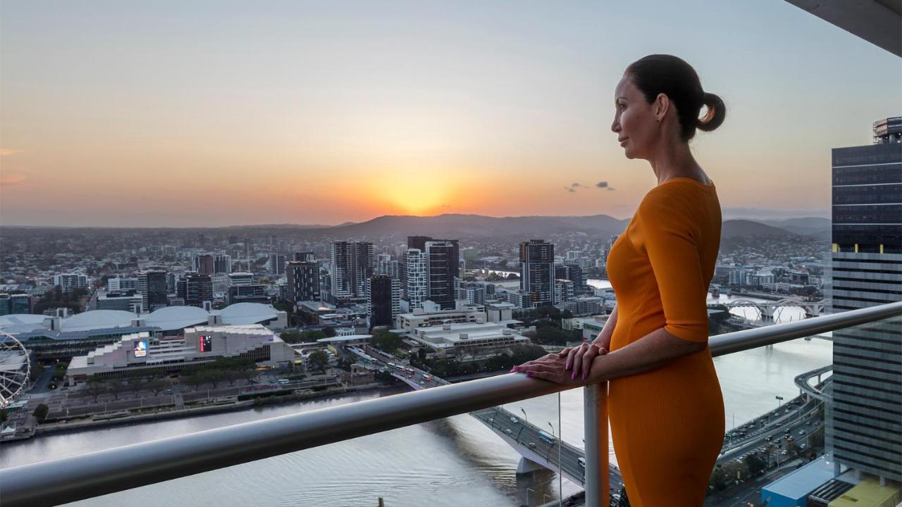 Oaks Brisbane Casino Tower Suites Экстерьер фото