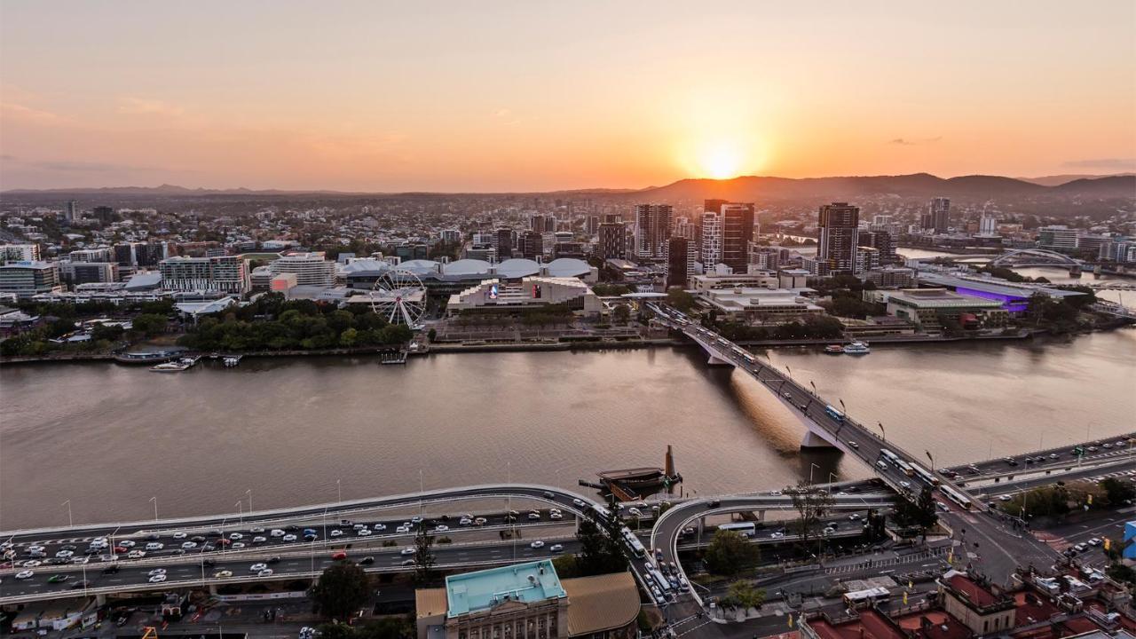 Oaks Brisbane Casino Tower Suites Экстерьер фото