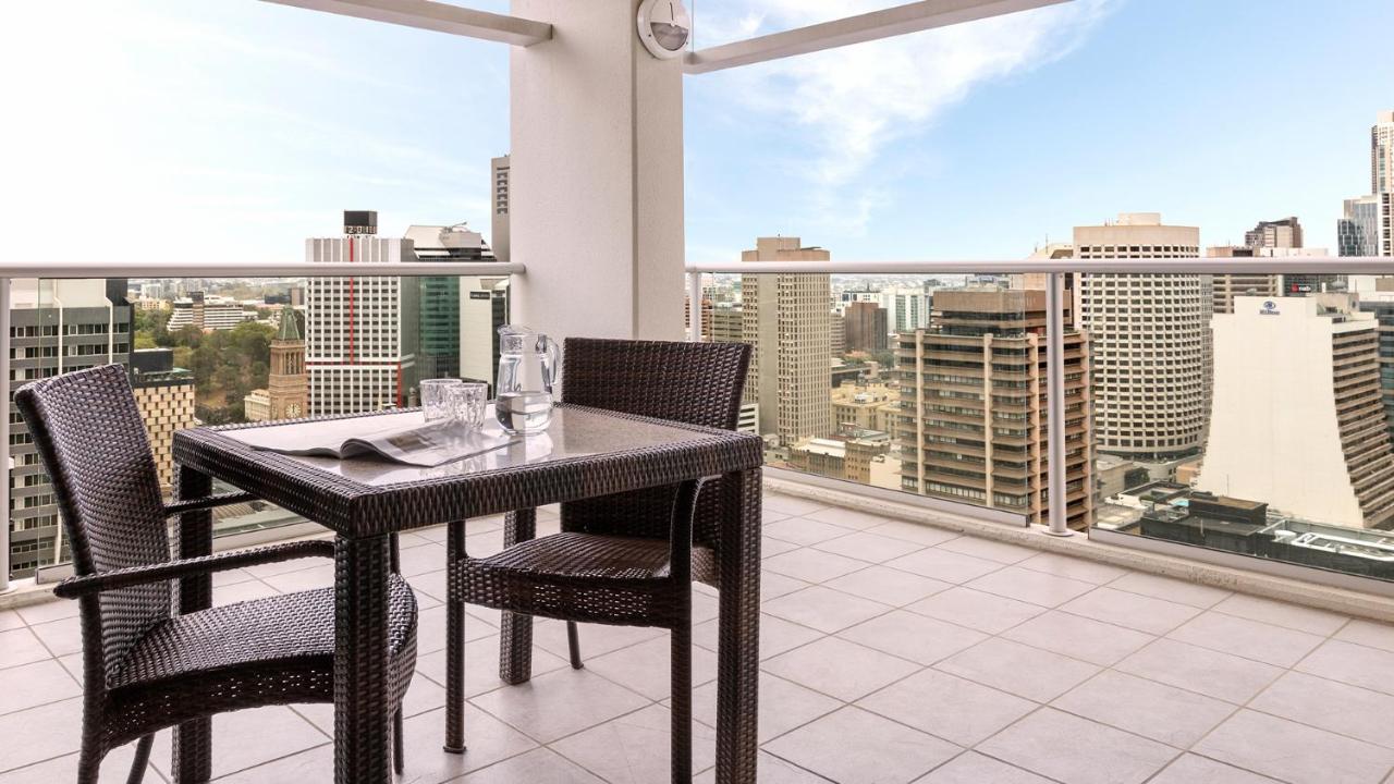 Oaks Brisbane Casino Tower Suites Экстерьер фото