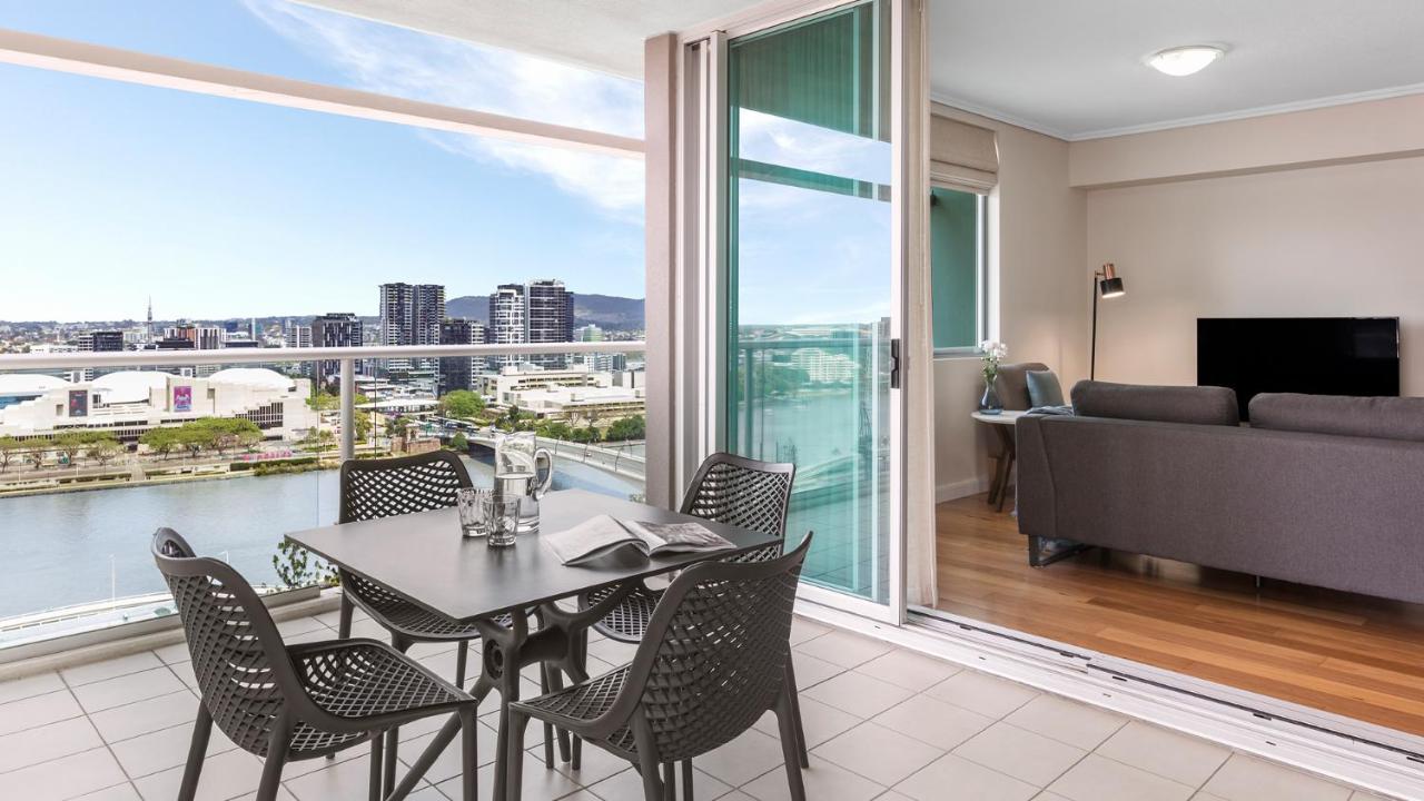 Oaks Brisbane Casino Tower Suites Экстерьер фото